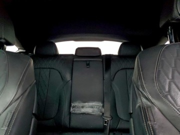 BMW X6 G06 2021 BMW X6 M50i 2021 4.4 Benzyna 523KM, zdjęcie 10