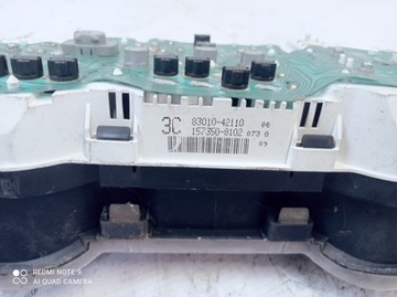 PŘÍSTROJOVÁ DESKA BUDÍK TACHOMETR TOYOTA RAV4