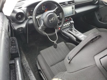 Toyota 2024 Toyota GR86 2024r., 2.4L 2.4 Benzyna 228KM, zdjęcie 5