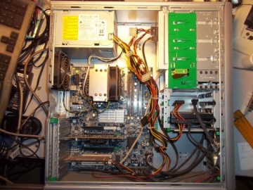 Рабочая станция HP Z400 Tower Xeon W3520 6 ГБ 500 ГБ DVD Radeon Firewire