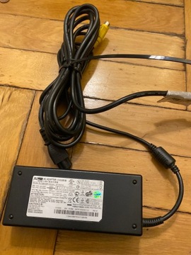 ACBEL API3AD14 2- и 4-контактный источник питания, 19 В, 6,3 А, с кабелем.