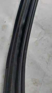 РЕЗИНОВАЯ ПРОКЛАДКА ОКНО КАПОТА МОТОРНОГО ОТДЕЛЕНИЯ MERCEDES E COUPE W207 OE