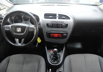 Seat Leon II 1.8 TSI 160KM 2009 Seat Leon Seat Leon _ 1 wlasciciel _ 2 komplety kol 1.8 Benzyna 160KM, zdjęcie 5