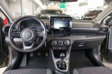 Toyota 2023 Toyota Yaris 1,5-Dual-VVT-iE Comfort Tech 1.5 Benzyna 125KM, zdjęcie 4