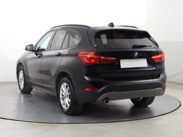 BMW X1 F48 2018 BMW X1 sDrive18i, Salon Polska, Serwis ASO, zdjęcie 3
