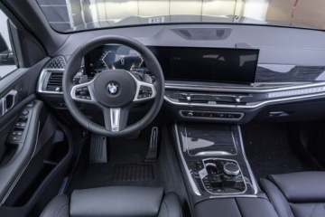 BMW X5 G05 SUV Facelifting 3.0 30d 298KM 2026 BMW X5 xDrive30d Dostępne od ręki!, zdjęcie 15