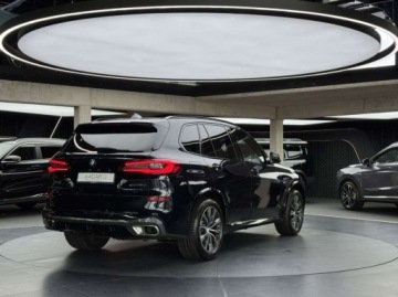 BMW X5 G05 SUV 2.0 25d 231KM 2019 BMW X5 xDrive25d sport Adaptacyjne zawieszenie M Ambiente CarPlay 2.0, zdjęcie 4