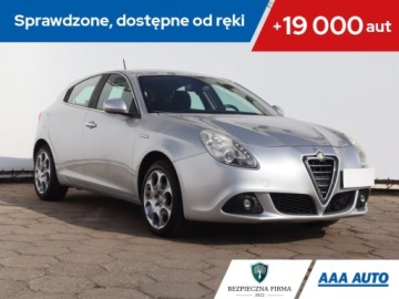 Alfa Romeo Giulietta Nuova II Hatchback 5d 1.4 TB 16v 120KM 2011 Alfa Romeo Giulietta 1.4 T, Klima, Klimatronic