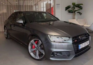 Audi A4 B9 S4 Limousine 3.0 TFSI 354KM 2017 Audi S4 Limousine Japonia, bezwypadkowy, niski przebieg 3.0 Benzyna 354KM, zdjęcie 3