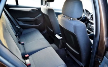 BMW X1 E84 Crossover sDrive18d 143KM 2011 BMW X1 Zadbana 2.0 Diesel 143KM, zdjęcie 5