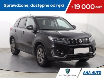 Suzuki Vitara III SUV Facelifting 1.4 BoosterJet 48V SHVS 129KM 2020 Suzuki Vitara 1.4 BoosterJet, Salon Polska