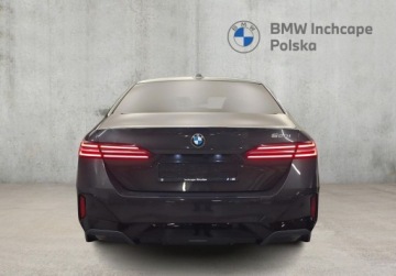 BMW Seria 5 G90-91 2024 BMW Seria 5 520i G60, M Pakiet, Harman, Faktura VAT 23, Gwarancja fabryczna, zdjęcie 3