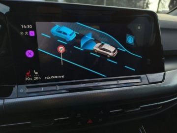 Volkswagen Golf VIII Alltrack 2.0 TDI 200KM 2022 Volkswagen Golf Alltr. 4Mot. ASO 2.0TSI 200KM bezwypadkowy pakiety panoram, zdjęcie 24