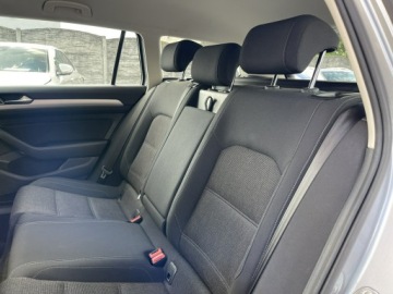 Volkswagen Passat B8 Variant 2.0 TDI BlueMotion SCR 150KM 2017 Volkswagen Passat Variant Automat Czujniki, zdjęcie 12