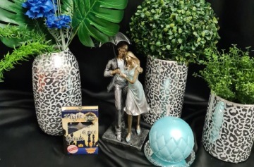 ВАЗА-ТРУБА С СЕРЕБРЯНЫМИ ЦЕНТЛЯМИ H20 СМ