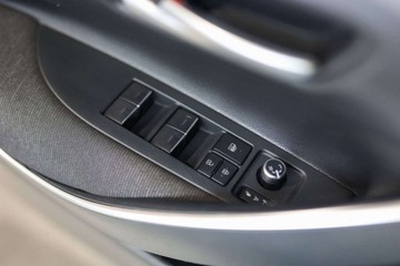 Toyota Corolla XII 2023 Toyota Corolla 1.8 Hybrid Style 1.8 Hybryda 98KM, zdjęcie 15