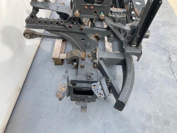 MERCEDES ACTROS MP4 УСИЛЕНИЕ КРЕПЛЕНИЯ ПЕРЕДНЕЙ БАЛКИ ЗОНА ЛИТАЯ НИЖНЯЯ БАЛКА