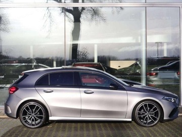 Mercedes Klasa A W177/V177 Hatchback Facelifting 2.0 220 190KM 2025 A Klasa 220 4-Matic AMG Line 2.0 (190KM) 2025, zdjęcie 2