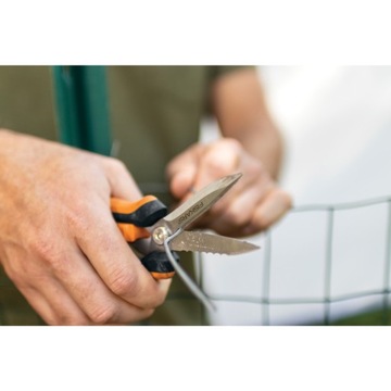 FISKARS Nożyczki wielofunkcyjne SP320 1063328 SOLID