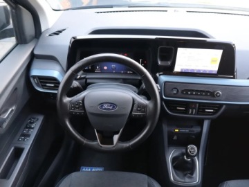 Ford Tourneo Courier II 1.0 EcoBoost 125KM 2024 Ford Tourneo Courier 1.0 EcoBoost, Salon Polska, zdjęcie 4