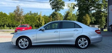 Mercedes Klasa E W212 Limuzyna 220 CDI BlueEFFICIENCY 170KM 2012 Mercedes-Benz Klasa E Mercedes-Benz Klasa E 220 BlueTEC 7G-TRONIC Elegance, zdjęcie 11