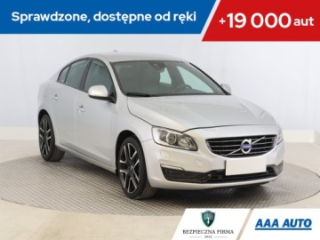 Volvo S60 II Sedan Facelifting 2.0 D3 DRIVE-E 150KM 2017 Volvo S60 D3, Salon Polska, Automat, VAT 23%