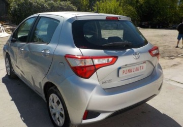 Toyota Yaris III Hatchback 5d Facelifting 2017 1.0 VVT-i 72KM 2020 Toyota Yaris Okazja Benzyna 73KM, zdjęcie 7