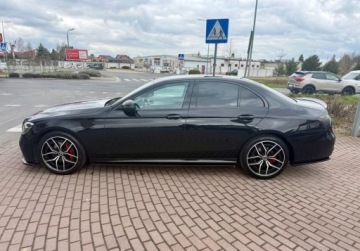 Mercedes Klasa E W213 Limuzyna Facelifting 2.0 E220d 194KM 2021 Mercedes-Benz Klasa E 2.0Cdi AMG Full Led 57.000 km 2.0 Diesel 194KM, zdjęcie 25