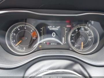 Jeep Cherokee V 2021 Jeep Cherokee Latitude Plus 2021 2.4l 2.4 Benzyna 180KM, zdjęcie 10