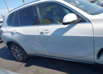 BMW X5 G05 2021 BMW X5 2021, 3.0L, 4x4, HYBRID, od ubezpieczalni 3.0 Hybryda 389KM, zdjęcie 4