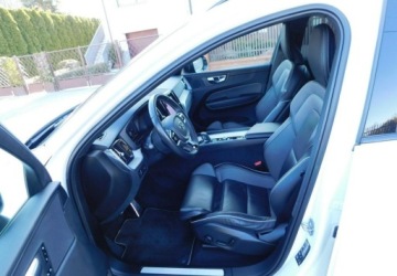 Volvo XC60 II Crossover T5 250KM 2020 Volvo XC 60 2.0T5 z Gwarancja Bezwypadkowy Model 2021r 2.0 Benzyna 250KM, zdjęcie 7