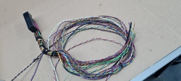 A4 B9 8W ZÁSTRČKA KONEKTOR ZESILOVAČ BANGOLUFSEN A5 Q5