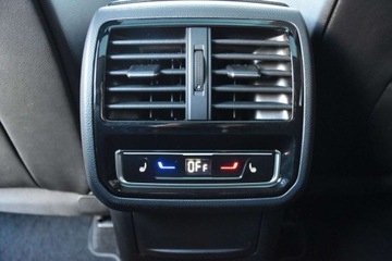 Volkswagen Arteon Fastback Facelifting 2.0 TDI 200KM 2022 Volkswagen Arteon 200KM Elegance DSG SkoraDCCPanoramaDiscoverPROHAK VAT23, zdjęcie 33