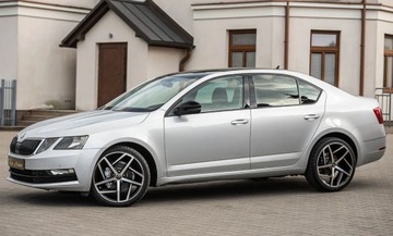 Skoda Octavia III Liftback Facelifting 2.0 TDI 150KM 2018 Skoda Octavia 2.0TDI 150KM Ledy Navi DsG 20 RS Full Serwis Vat 23 Gwaranci, zdjęcie 6