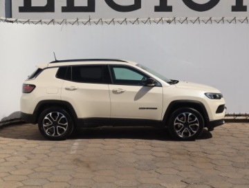 Jeep Compass II SUV Plug-In Facelifting 1.3 GSE T4 240KM 2021 Jeep Compass 4xe, Salon Polska, Serwis ASO, 4X4, zdjęcie 5