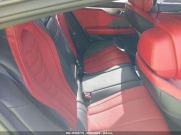 BMW Seria 8 II 2022 BMW Seria 8 m850i Gran Coupe, 2022r., 4x4, 4.4L, zdjęcie 9