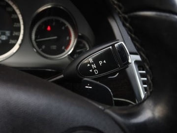 Mercedes Klasa E W212 Limuzyna 350 CDI BlueEFFICIENCY 231KM 2009 Mercedes E E 350 CDI 4MATIC, Salon Polska, 227 KM, zdjęcie 16