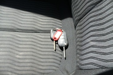 Peugeot 308 II Hatchback 5d 1.6 BlueHDi 120KM 2015 Peugeot 308 ROK 2015 POJ 1,6 120 KM, zdjęcie 17