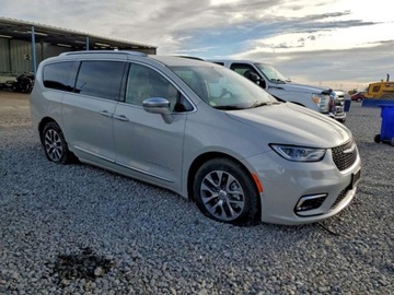 Chrysler Pacifica II 2021 Chrysler Pacifica Hybrid Pinnacle 2021 3.6 Hybryda 287KM, zdjęcie 4