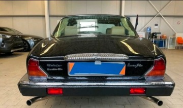 Jaguar XJ III 1980 Jaguar Daimler DOUBLE-SIX VANDEN PLAS 5.3 V12 5.3 Benzyna 295KM, zdjęcie 5