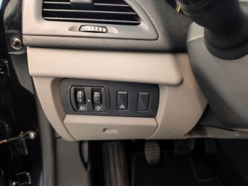 Renault Clio III Grandtour Phase II 1.2 TCe 16v 100KM 2011 Renault Megane TOMTOM Edycja, 1.6 Benzyna, zdjęcie 16