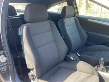 Opel Astra H Hatchback 5d 1.6 Twinport ECOTEC 105KM 2005 Opel Astra 1.6 GTC Klima Alufelgi Super Stan Sort 1.6 Benzyna 105KM, zdjęcie 26