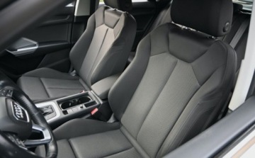 Audi Q3 II SUV 2.0 35 TDI 150KM 2020 Audi Q3 20 TDI S-TRONIC FULL LED Nawigacja Virtual Serwisowany 2.0 Diesel, zdjęcie 23
