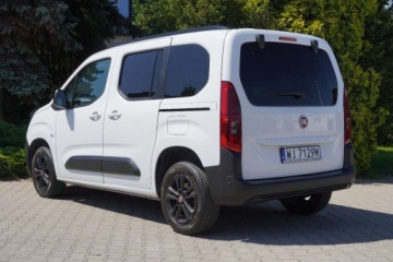 Fiat Doblo V Van Standard Facelifting 1.5 BlueHDi 131KM 2024 Fiat Doblo Bezwypadek, SalonPL, Euro6, Czujniki park, Klimatyzacja, Kamera, zdjęcie 5