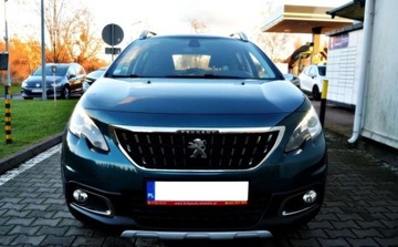 Peugeot 2008 I SUV Facelifting 1.2 PureTech 110KM 2016 Peugeot 2008 Automat, Panorama, Kamera cofania, Nowy rozrzad 1.2 Benzyna, zdjęcie 15
