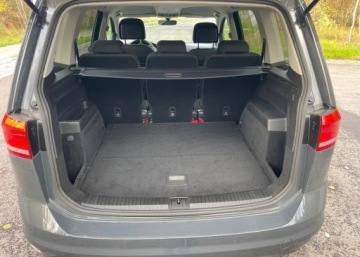 Volkswagen Touran III 1.5 TSI EVO 150KM 2020 Volkswagen Touran 1.5 TSI EVO Comfortline DSG, zdjęcie 6