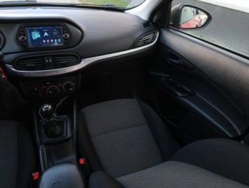 Fiat Tipo II Sedan 1.4 95KM 2019 Fiat Tipo 1.4 16V, Salon Polska, Serwis ASO, Navi, zdjęcie 7