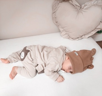 PODUSZKI DEKORACYJNE SERCE Z FALBANKĄ VELVET