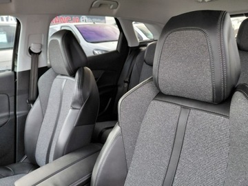 Peugeot 3008 II Crossover 1.5 BlueHDI 130KM 2018 Peugeot 3008 Automat Navi Kamera Sensor Elektryka 2xPDC Alu 1.5 Diesel, zdjęcie 13