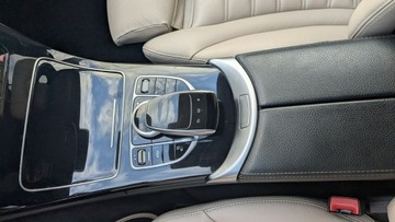 Mercedes Klasa C W205 Limuzyna 350 Plugin Hybrid 293KM 2015 Mercedes C 350 2.0E 292PS ZAREJESTROWANY Serwis, zdjęcie 24